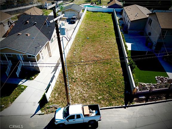 4th image of 28967 Greenspot Rd