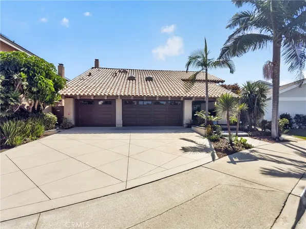 9772 Kite Dr, Huntington Beach, CA 92646