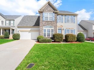 2467 Bethesda Oaks Dr, Gastonia, NC 28056