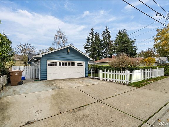 4th image of 5838 S Alaska St