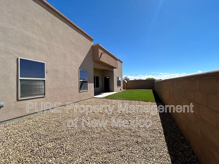 2805 Rabbitbrush Dr — Photo 19