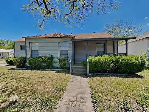 1216 Franklin St Photo 1