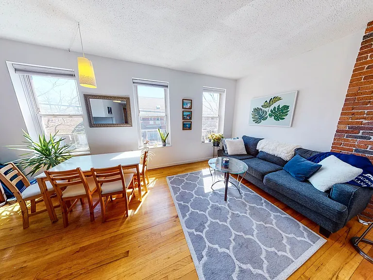 924 State St #1 — Photo 14