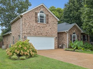 1826 Nantes Ct, Spring Hill, TN 37174