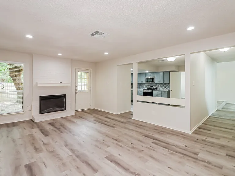 12406 S Garden St — Photo 5