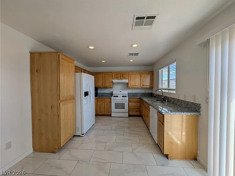 7975 Twain Harte St — Photo 6