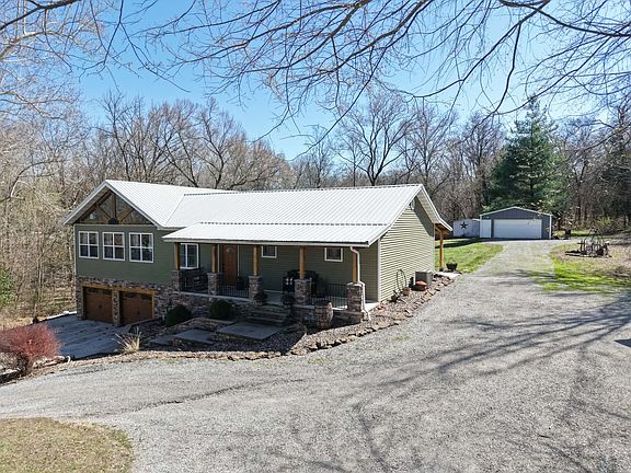 3rd image of 14183 Fowler School Rd