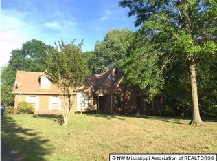 5070 Forest Hill Rd S, Olive Branch, MS 38654