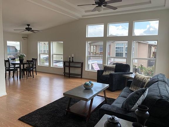 3rd image of 1225 Vienna Dr Spc 116