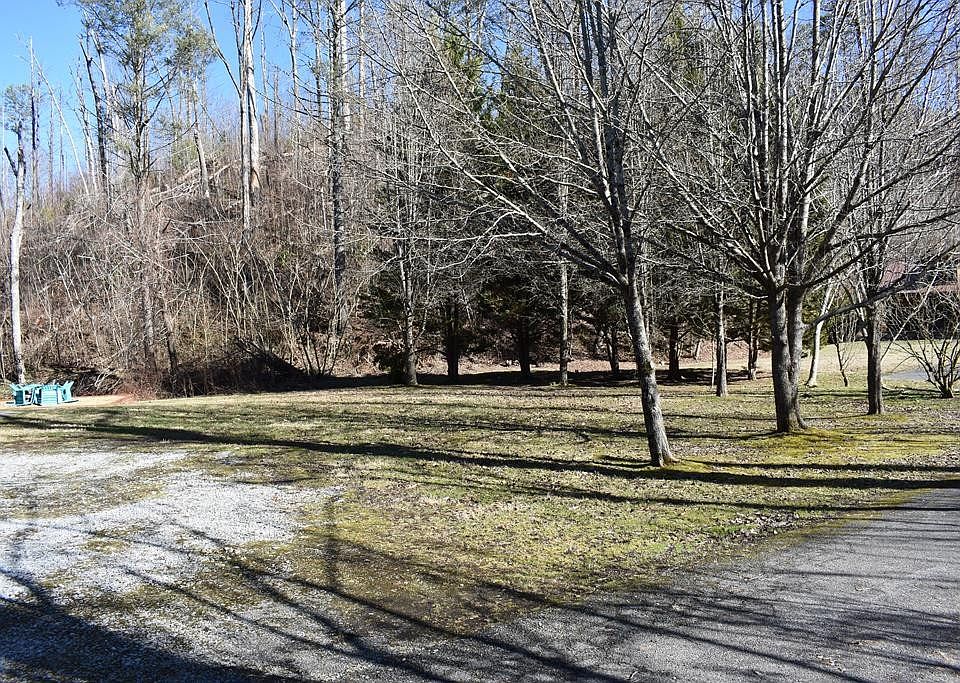 1st image of 0 Little Smoky Rd Lot 4