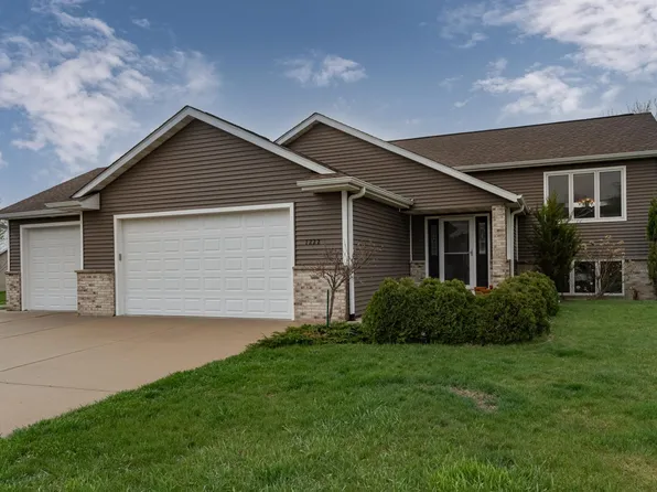 1222 5th St NW, Dodge Center, MN 55927