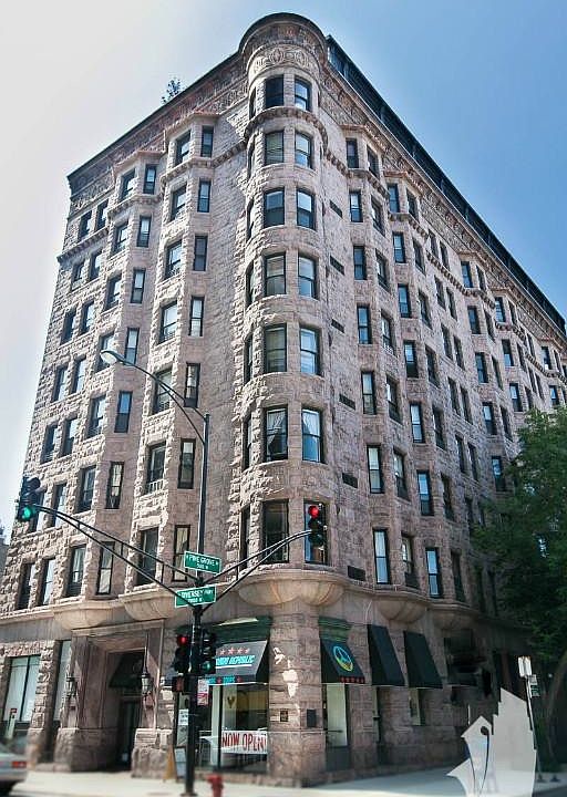 1st image of 2800 N Pine Grove Ave #878401