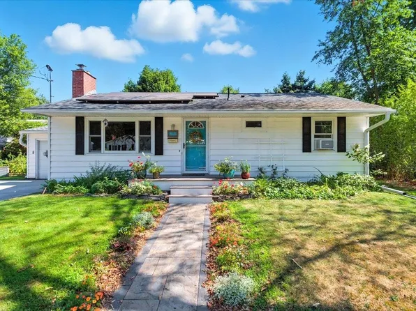 219 Pleasant Avenue, Burlington, VT 05408