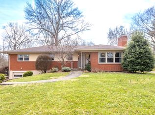 650 Hill N Dale Rd, Lexington, KY 40503