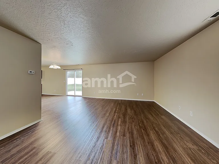 363 E Ivy Glade St — Photo 6