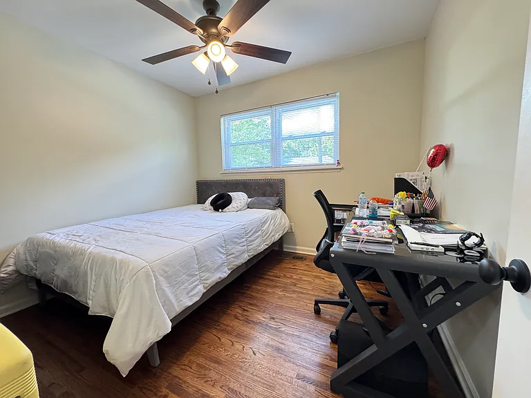 2323 Applewood Dr — Photo 16