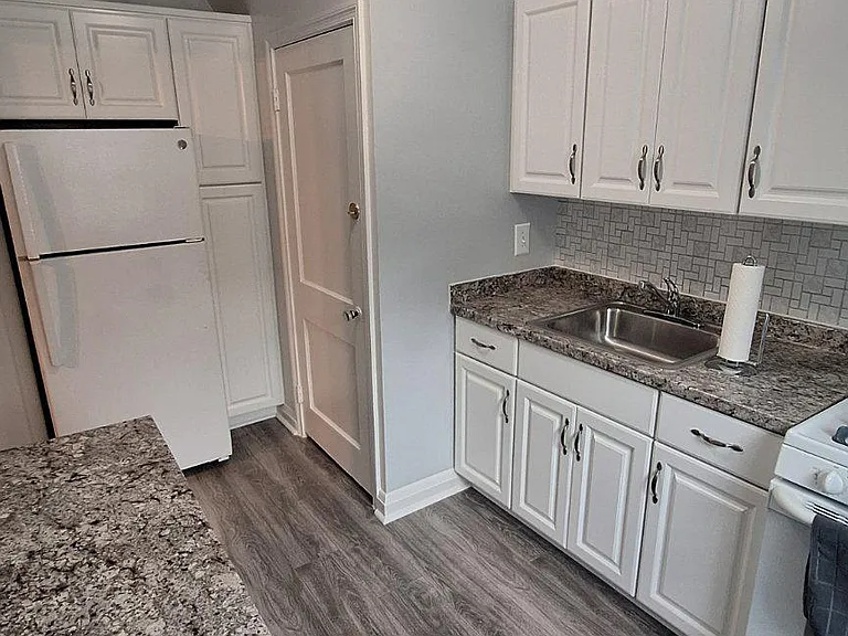 3721 Frankford Ave — Photo 11