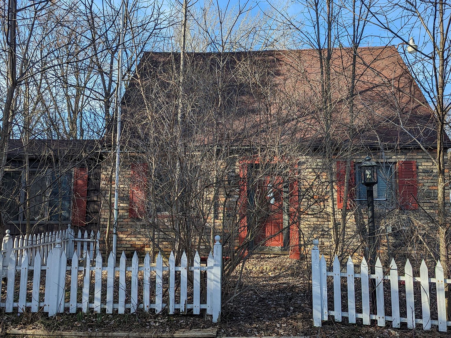 3865 Old King Rd, Saginaw, MI 48601 | Zillow