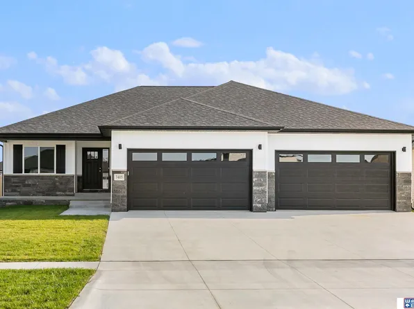 7405 Isidore Dr, Lincoln, NE 68516