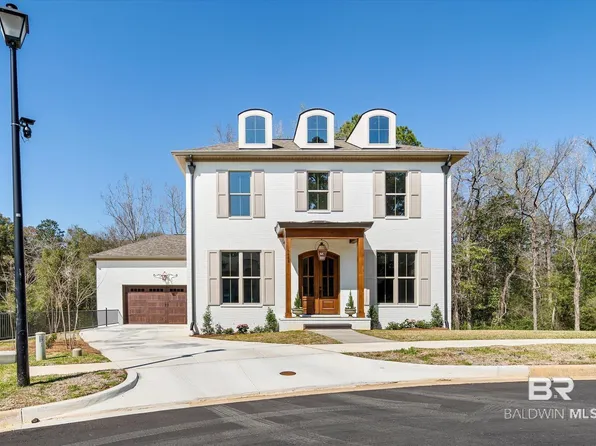 5488 Hilltop Dr, Mobile, AL 36608