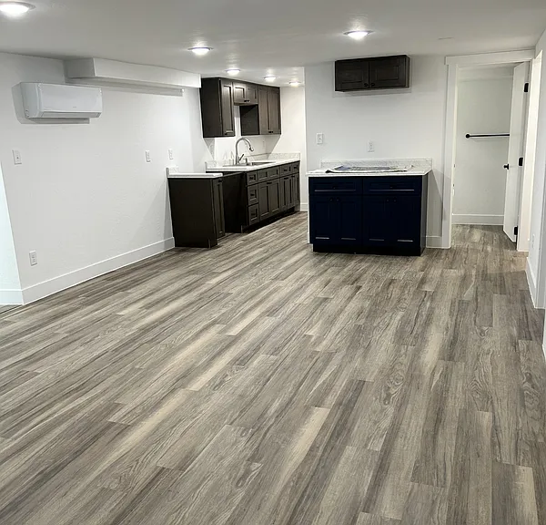 910 Rood Ave #5 — Photo 7