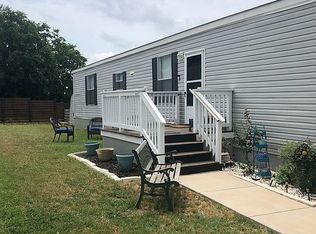 50 Gold Canyon Dr, Kyle, TX 78640