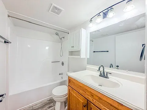 1870 Agora Circle Southeastunit #201 — Photo 11