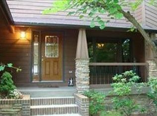 9535 Amber Cir, Kalamazoo, MI 49009