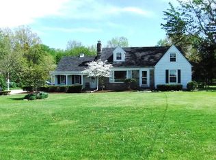 8960 Johnnycake Ridge Rd, Mentor, OH 44060