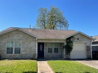 906 Algregg St, Houston, TX 77009