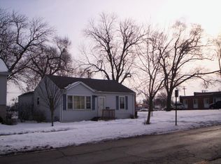 210 N Fairmont Ave, Kankakee, IL 60901