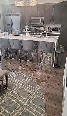 2nd image of 1717 E 14th St APT G