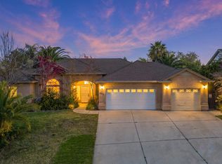 2372 Tradition Way, Redding, CA 96001