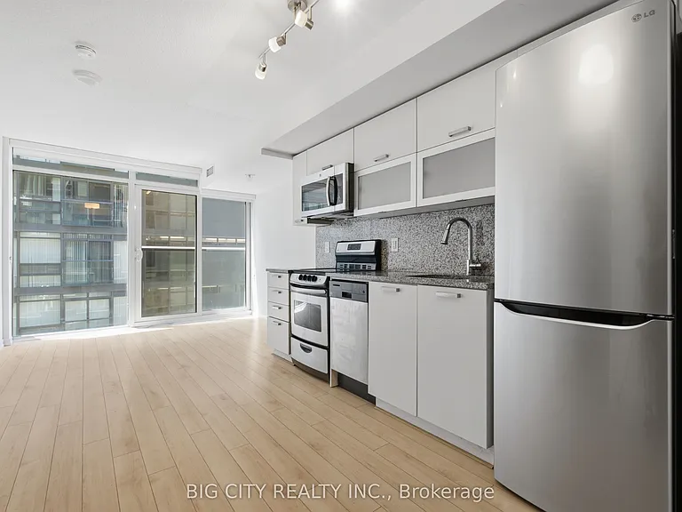 36 Lisgar St #1701E — Photo 5