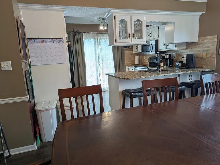 4308 NE Blue Jay Cir — Photo 8