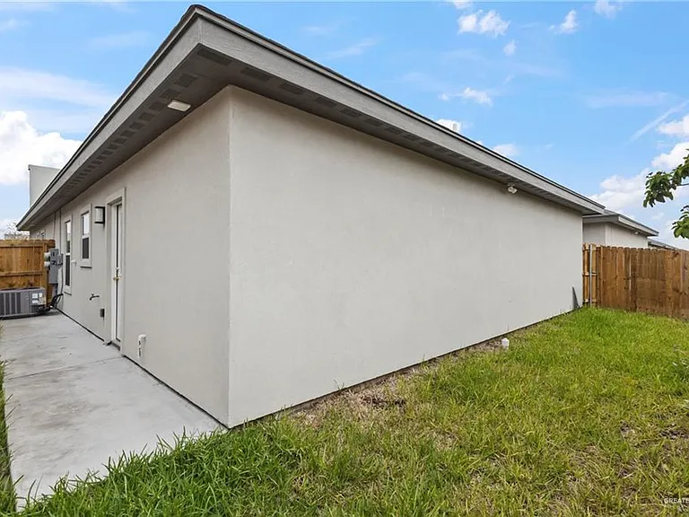 1802 W Violet Dr #1 — Photo 19