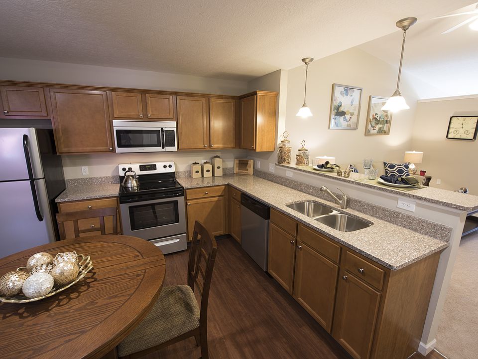 Spacious Kitchens with Breakfast Bar and Room for a Table