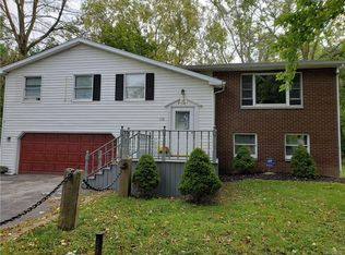 110 Trowbridge St, Lockport, NY 14094