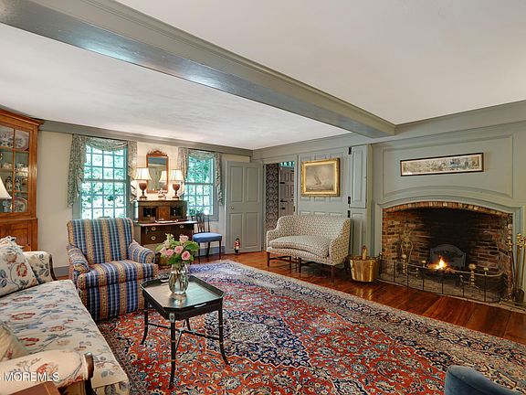 5th image of 946 Navesink River Road