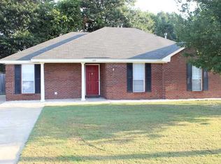 109 Mossey Ln, Millbrook, AL 36054