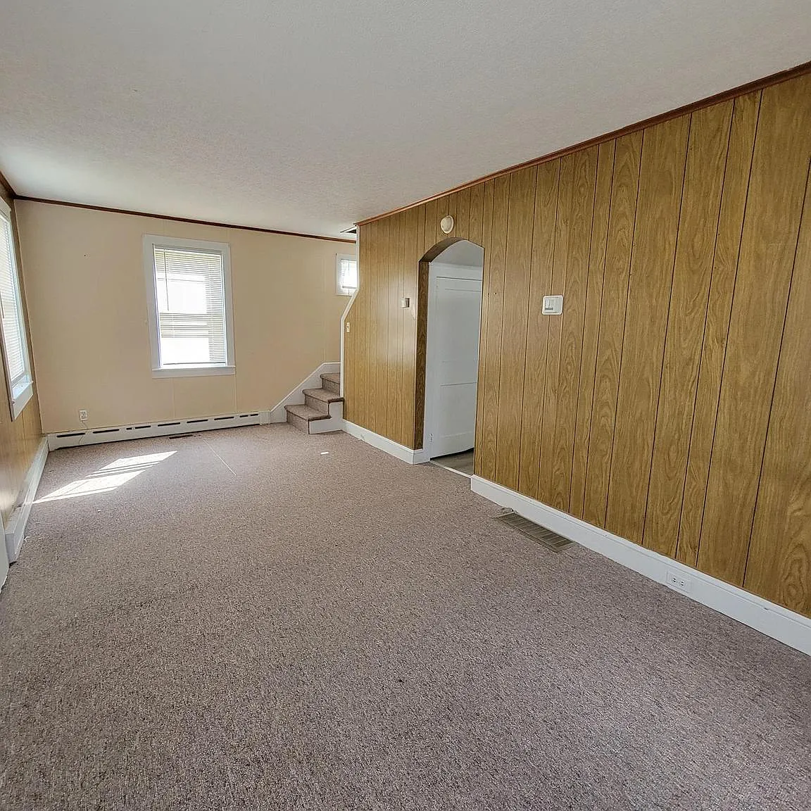 4 bed, 860 sqft, $2,350 — Photo 3