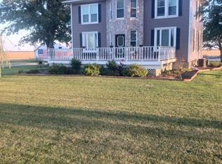 1532 N 2250th Rd, Ottawa, IL 61350