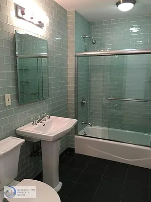 Rented by Metropolitan Property Group | media 13