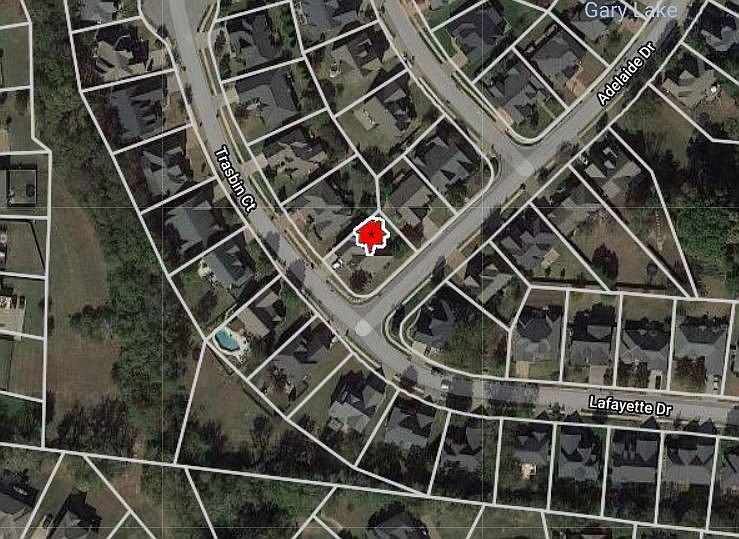 2nd image of 2776 Lafayette Dr
