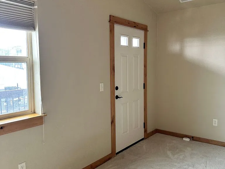 418 Enterprise Blvd #22 — Photo 16