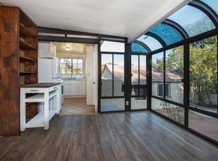 1033 W Micheltorena St, Santa Barbara, CA 93101