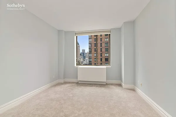 Rented by Sotheby's International Realty | media 3