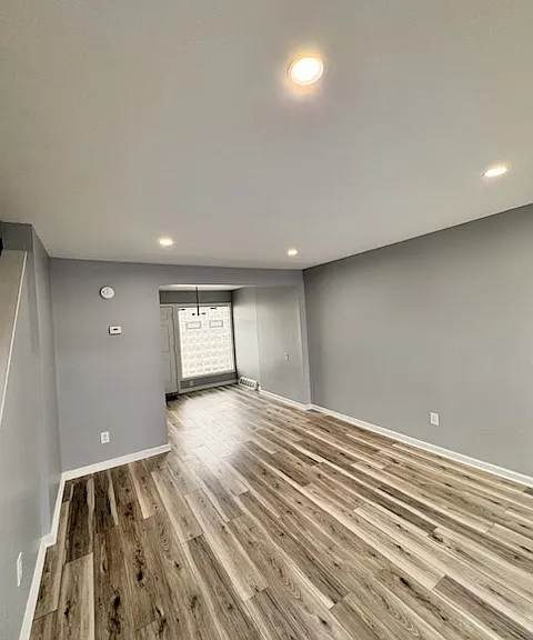 17356 Greenfield Rd — Photo 7