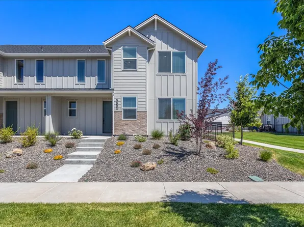 5650 W Elk Trail St, Boise, ID 83714