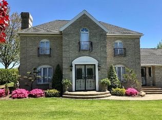 236 Theatre Dr, Johnstown, PA 15904